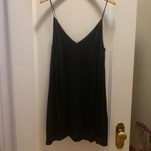 Aritzia. Wilfred Free Dress